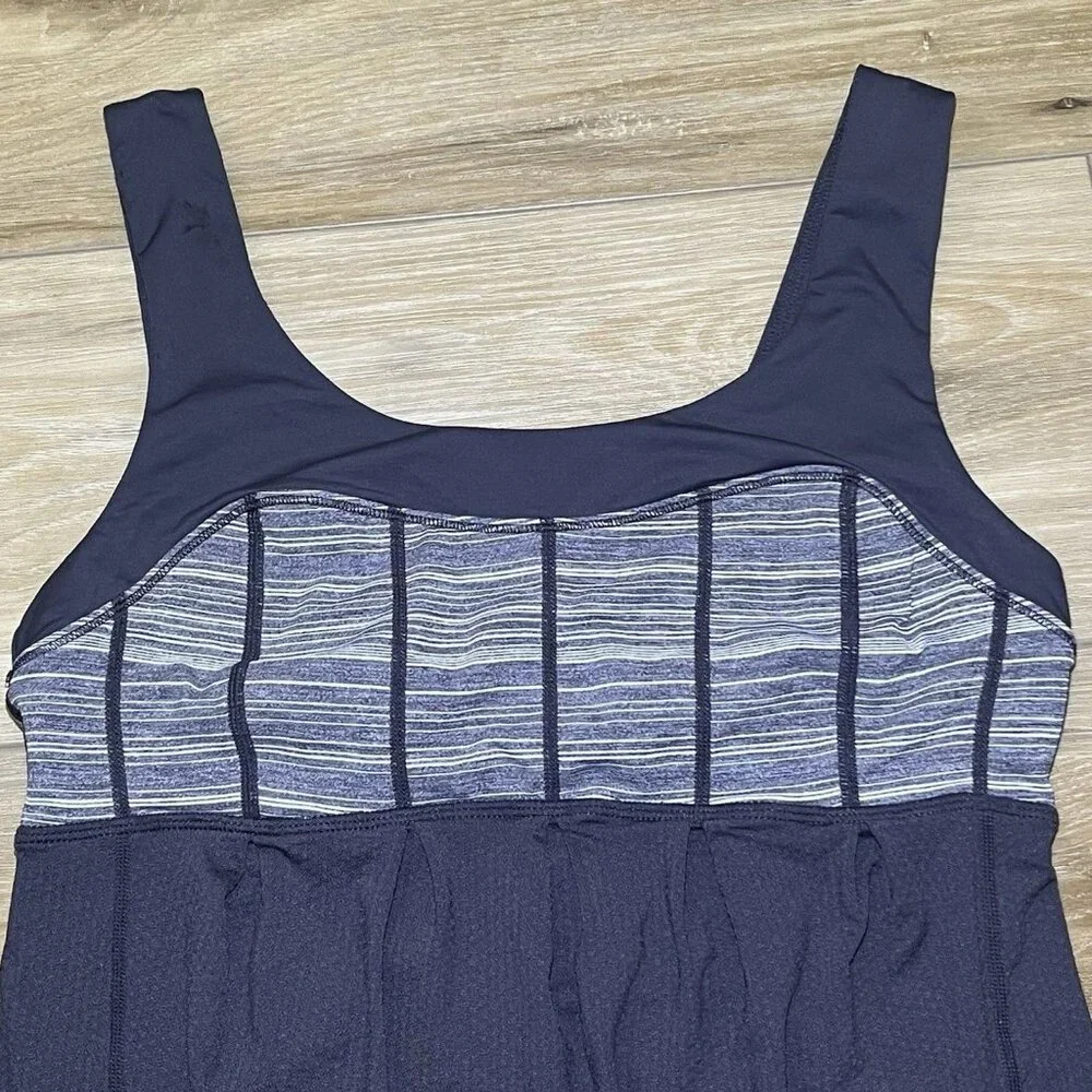 Lululemon Gray Heather Scoop Neck Tank Top - Women Size 4 - Picture 3 of 11